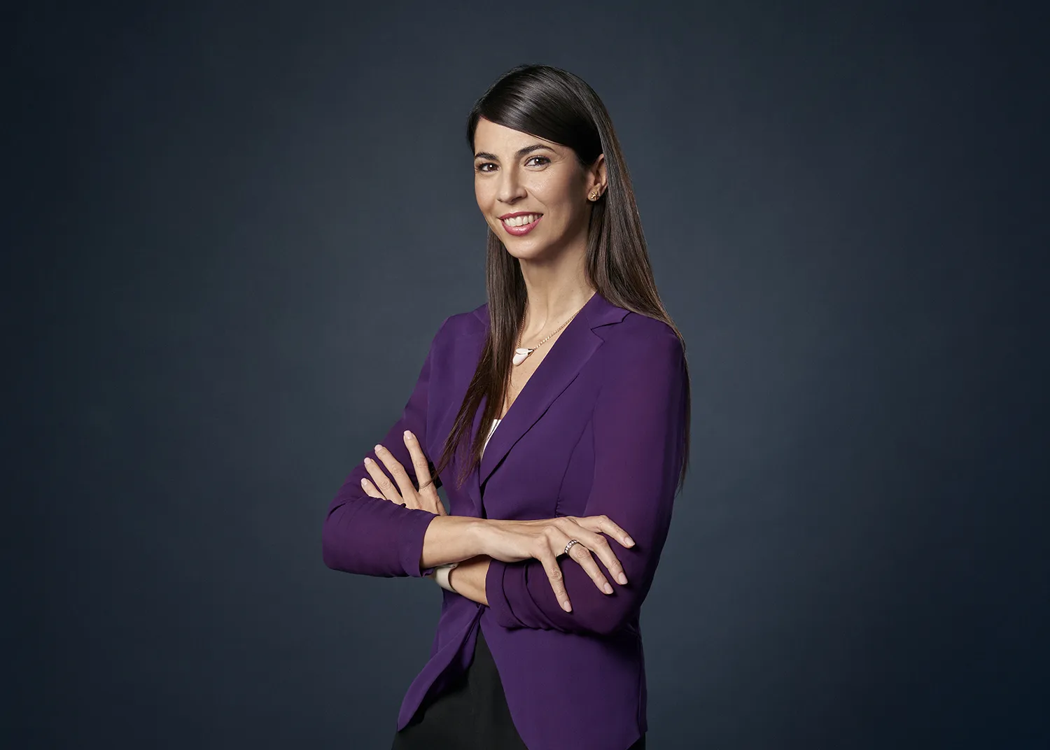 Sesión de fotografía corporativa en entorno profesional